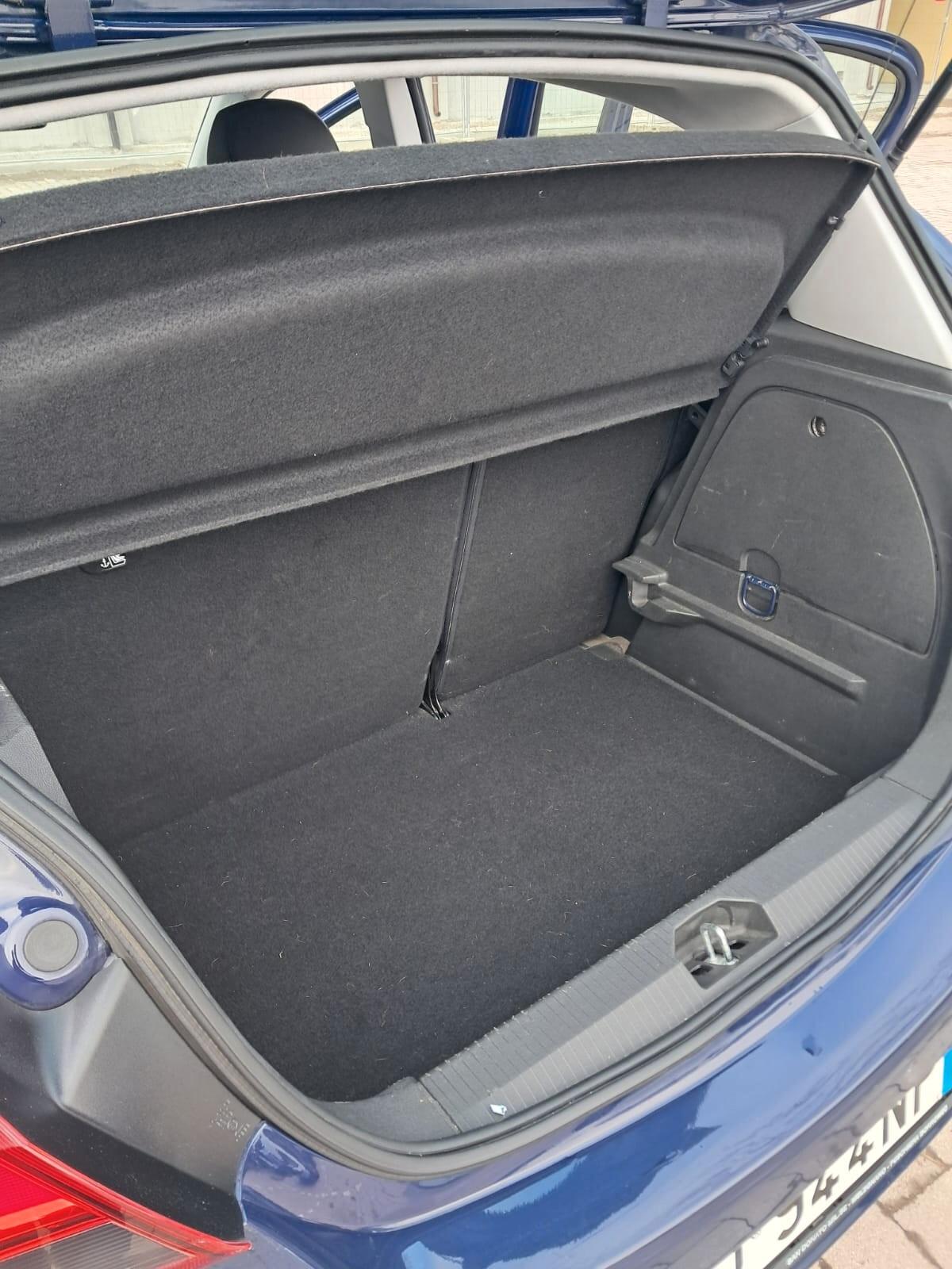 Opel Corsa 1.4 90CV GPL Tech 5 porte n-Joy