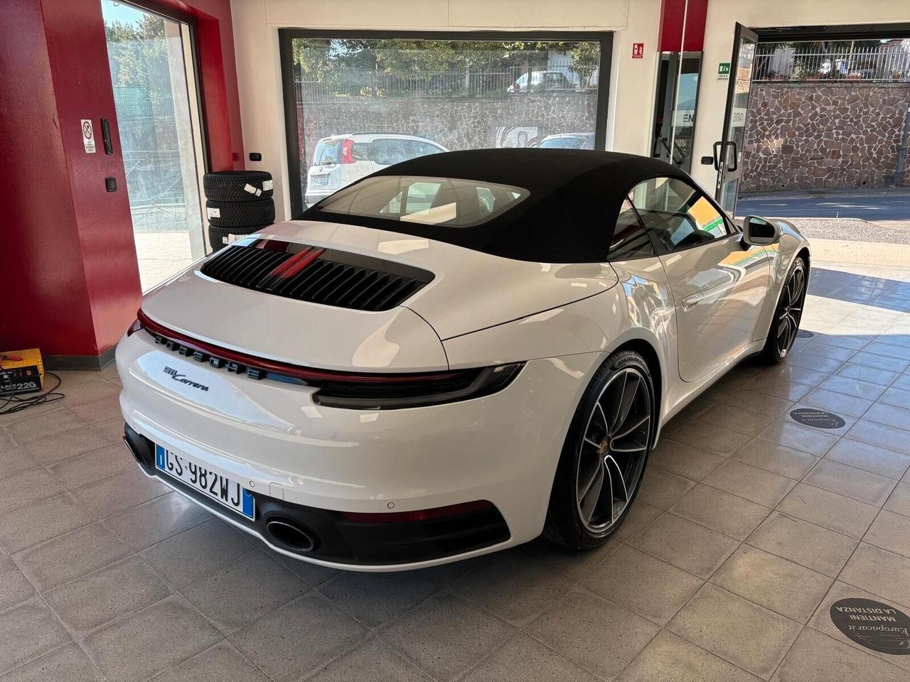 Porsche 911 porsche 992