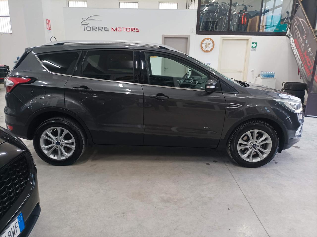 Ford Kuga 2.0 TDCI 150 CV S&S 4WD Powershift Business 10/2018
