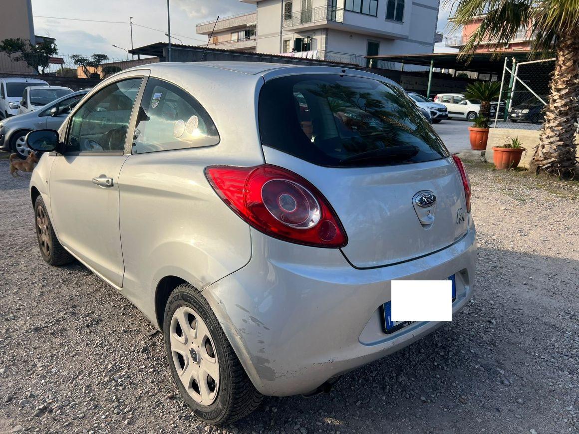 Ford Ka 1.2 + c/esp,tcs 69cv E5 LEGGI