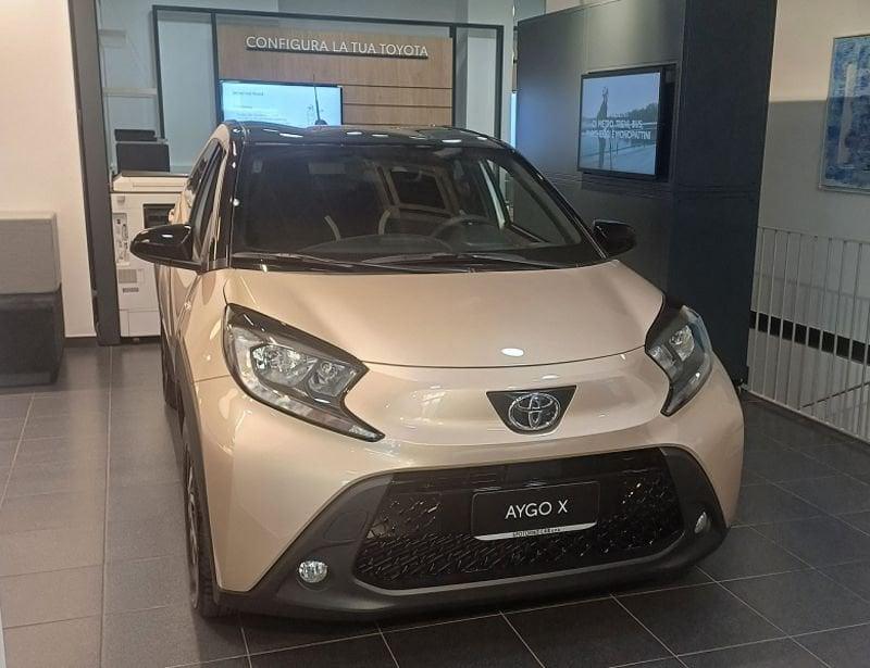 Toyota Aygo X 1.0 VVT-i 72 CV 5 porte Trend