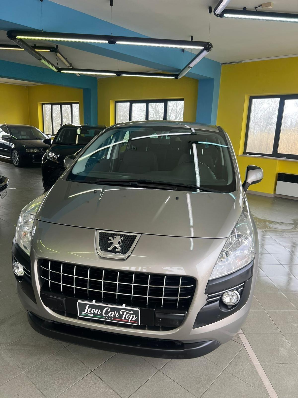 Peugeot 3008 1.6 HDi 110CV cambio automatico