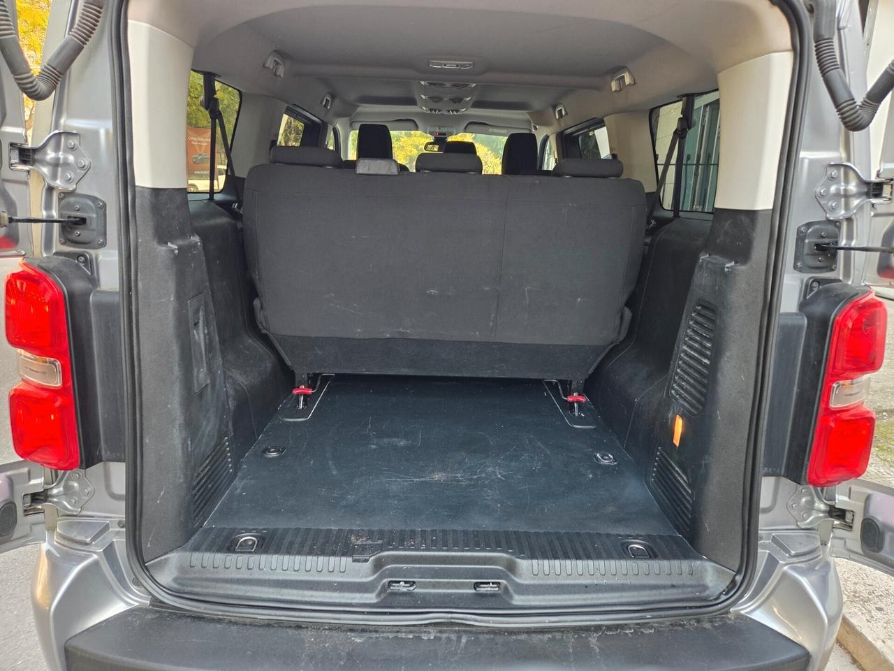 ACQUISTA O NOLEGGIA OPEL ZAFIRA 2020 9 POSTI PASSO LUNGO 1.5 120CV