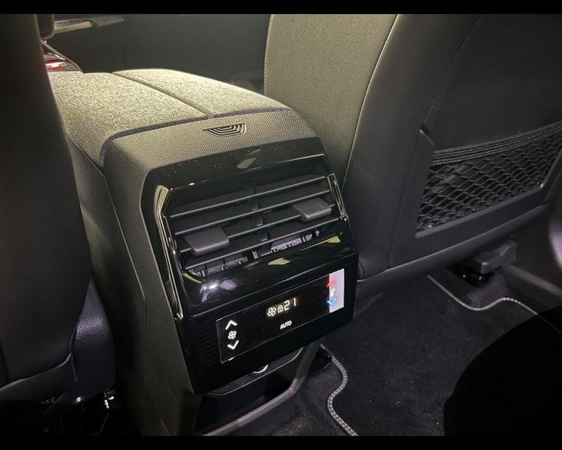 Peugeot 5008 Nuovo Hybrid 136 e-DCS6 GT