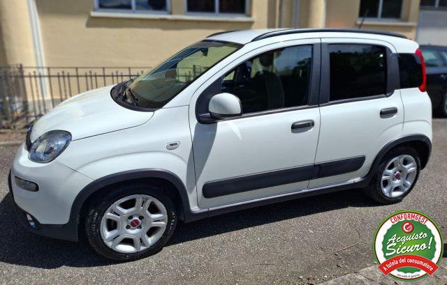 FIAT Panda 1.0 FireFly S&S Hybrid + UNICO PROP.