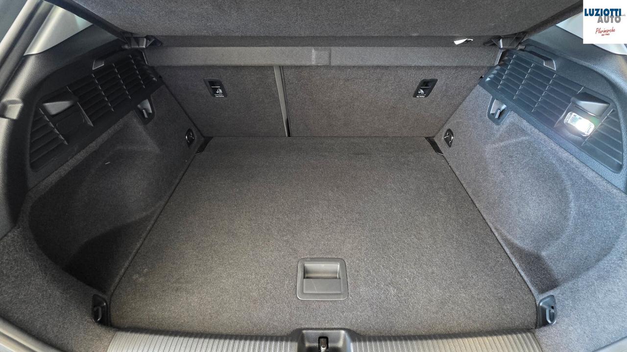 Audi Q2 30 TFSI S Troni line Edition