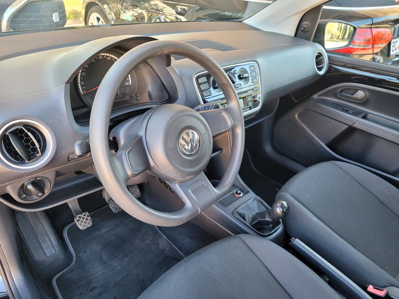 Volkswagen up! 1.0 75 CV 3p. take up!