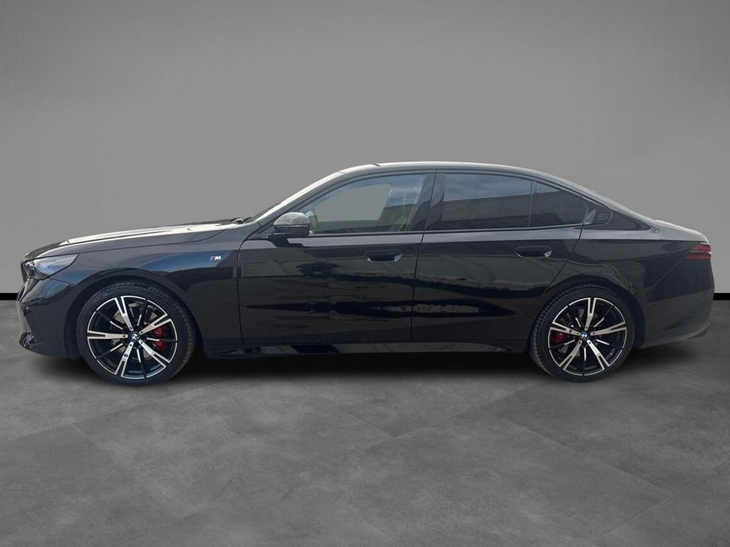 BMW Serie 5 Berlina 520 d 48V M Sport Pro xDrive Steptronic