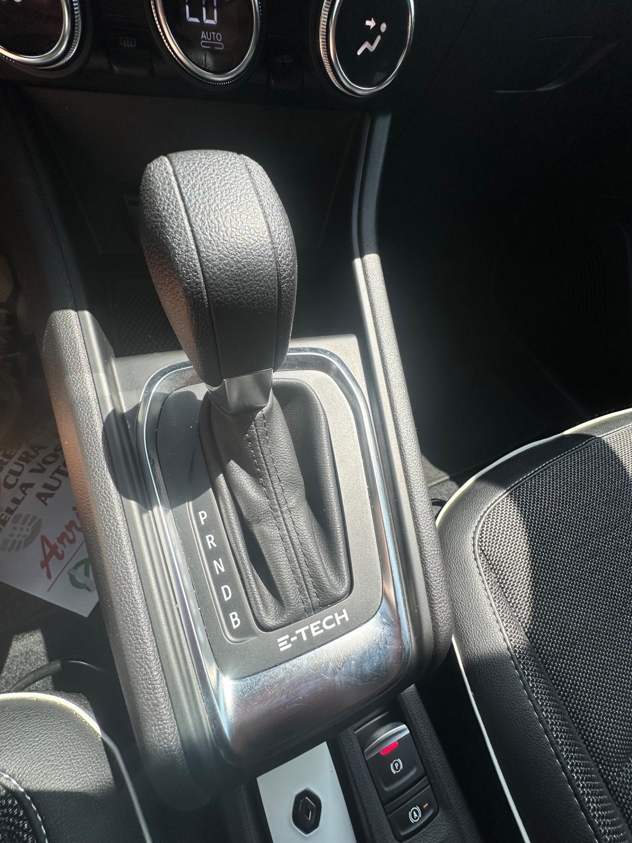 Renault Captur Full Hybrid E-Tech 145 CV 2023
