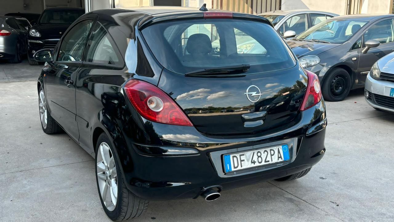 Opel Corsa 1.3 diesel catena e tagliano nuova 2024