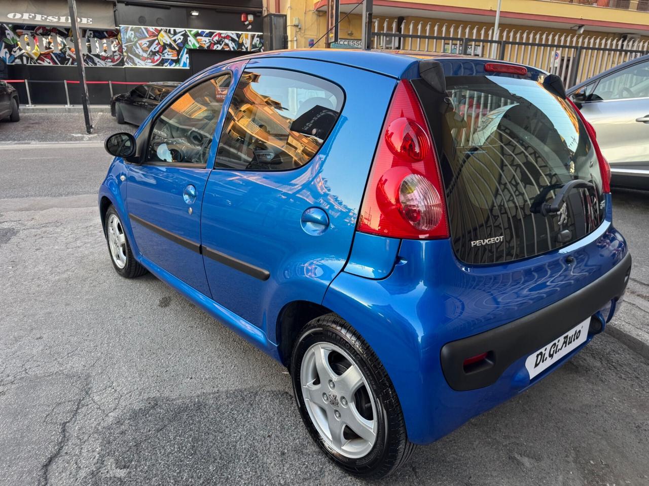 Peugeot 107 1.0 68CV 5p. Plaisir