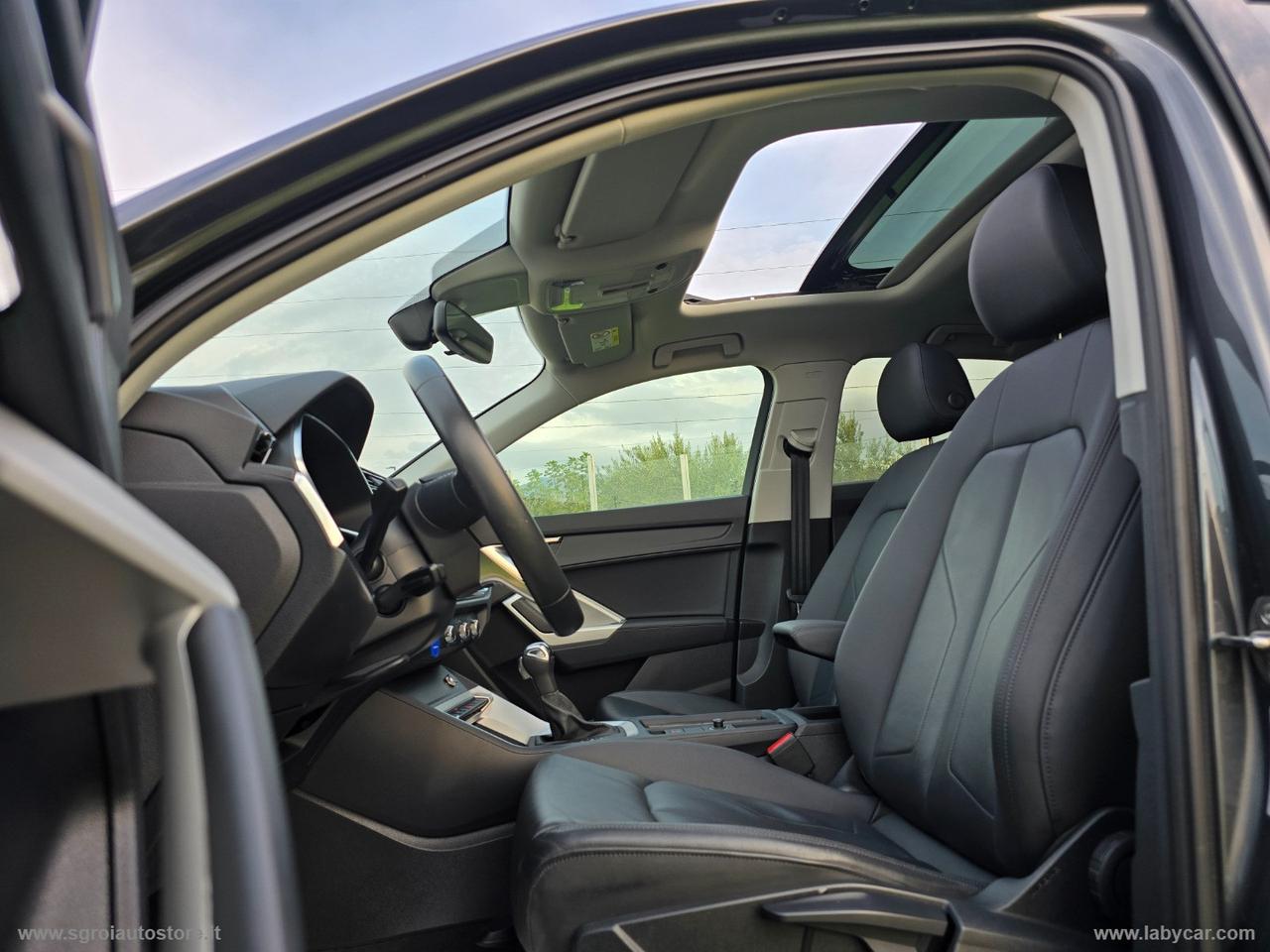 AUDI Q3 SPB 35 TDI S tronic S-LINE