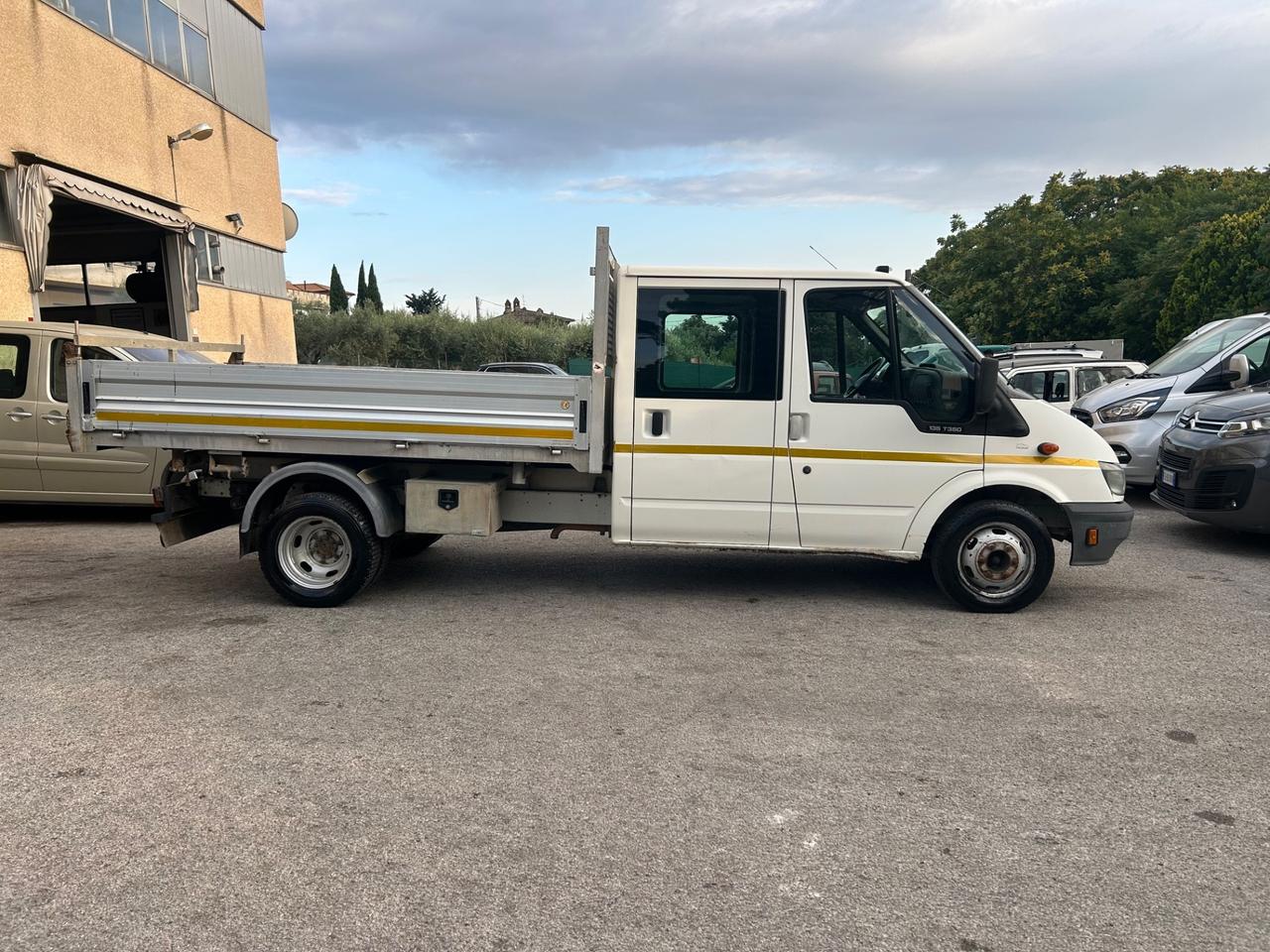 Ford Transit 350 2.4 TDCi/137 Ribaltabile 6 posti