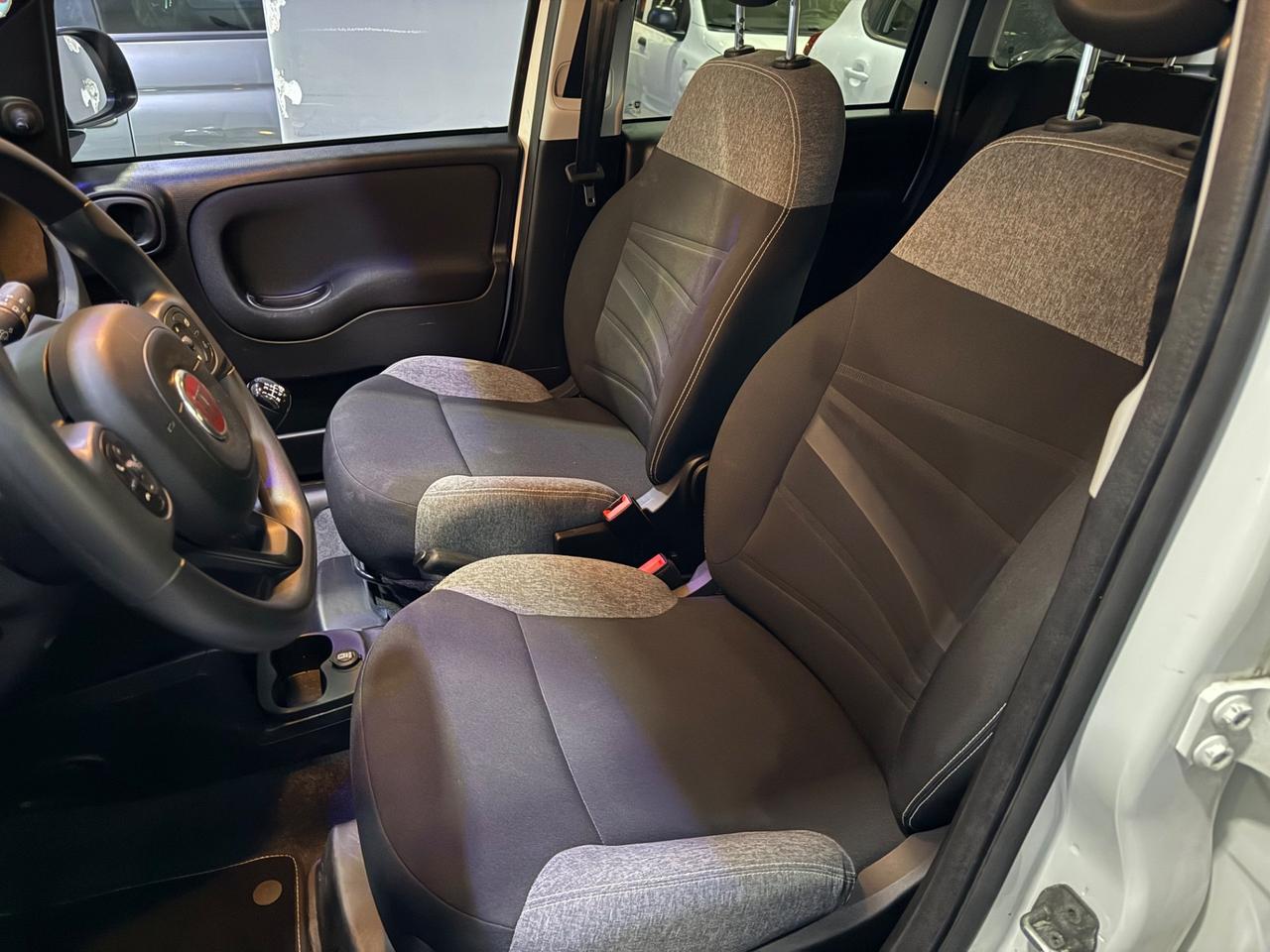 Fiat Panda 1.0 FireFly S&S Hybrid 12/2022