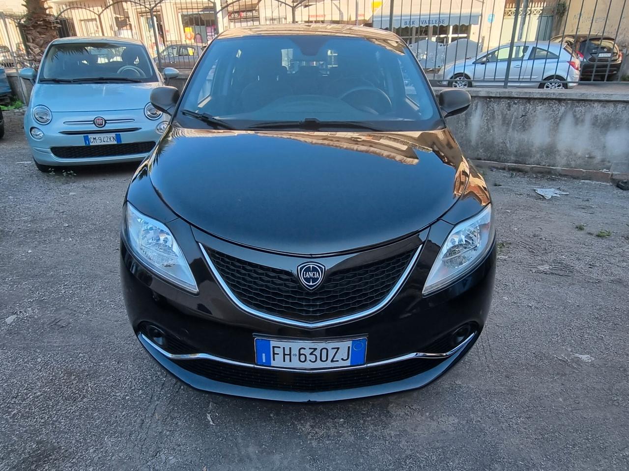 Lancia Ypsilon 1.2 69 CV 5 porte