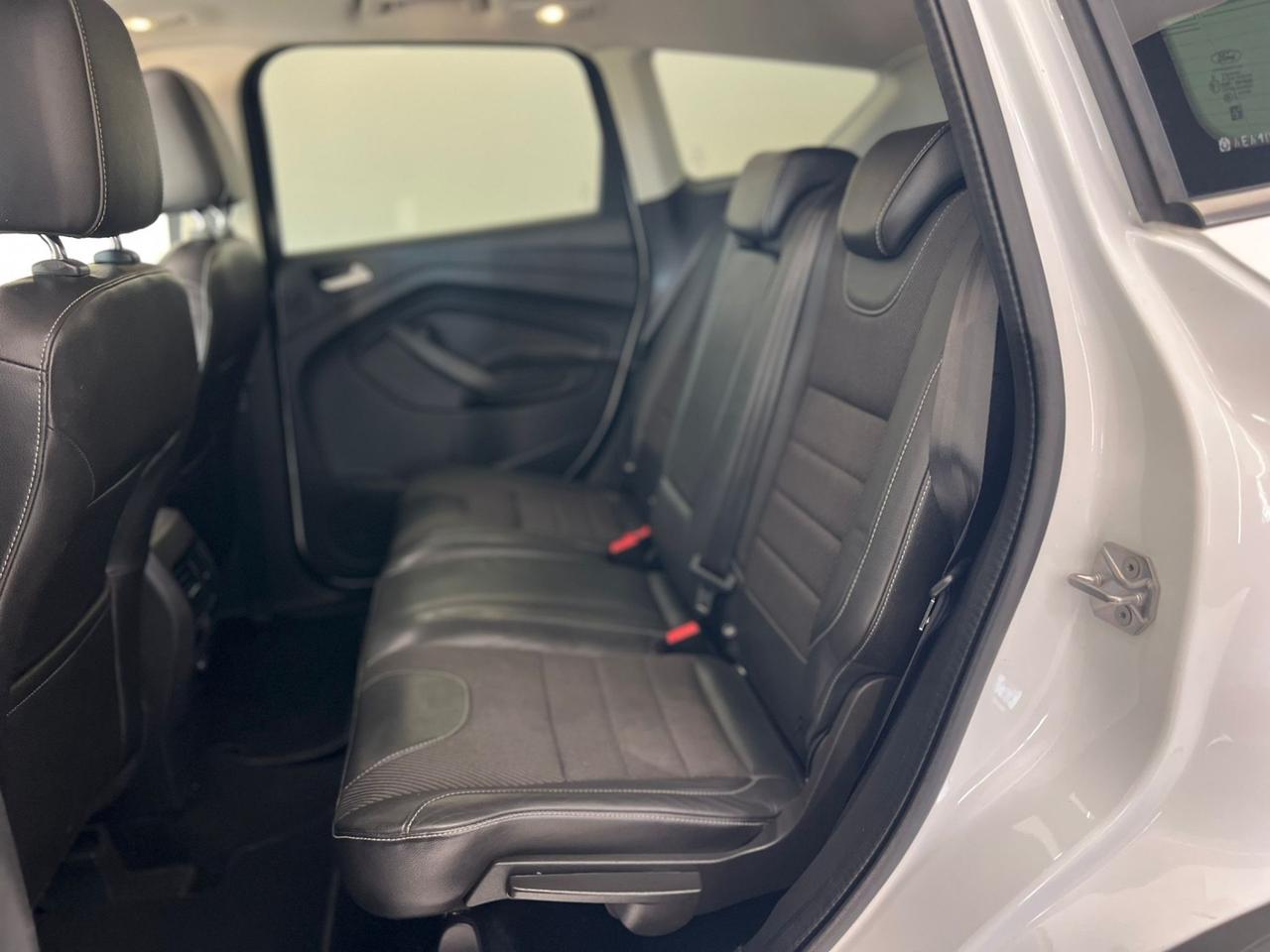 Ford Kuga 2.0 TDCI 150 CV S&S 4WD Titanium