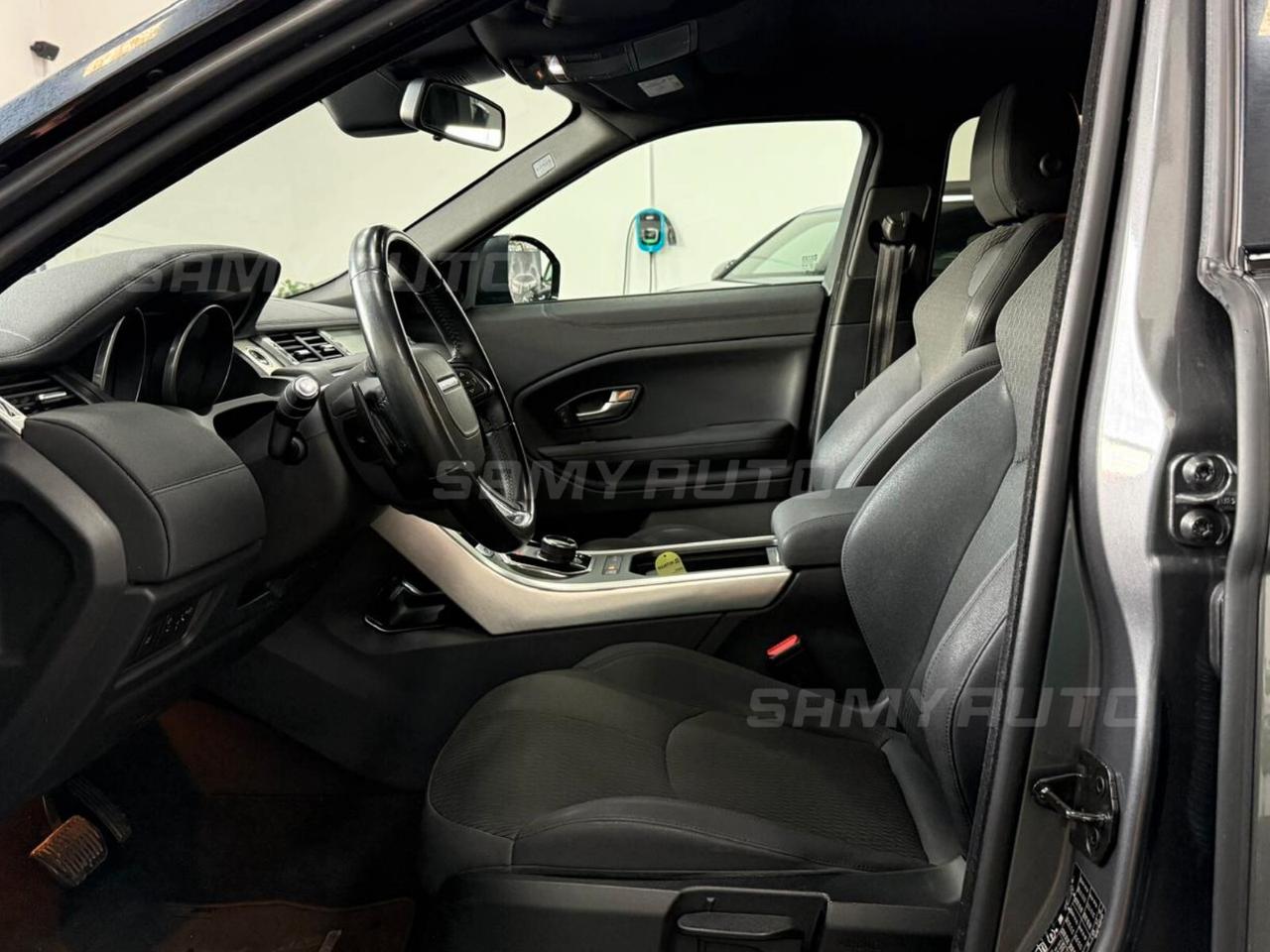 Land Rover Range Evoque 2.0 TD4 150 CV 5p. SE