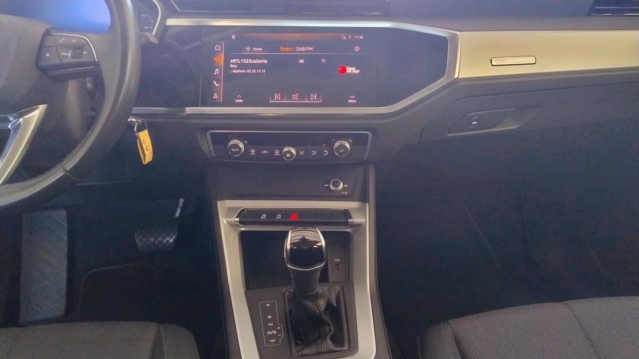 Audi Q3 35 TDI S tronic Business Advanced