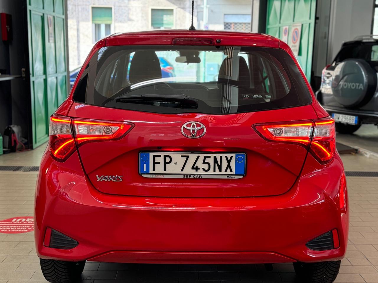 Toyota Yaris 1.0 5 porte PREZZO REALE garanzia 12 mesi