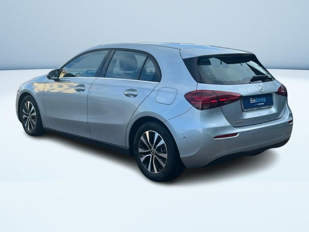 Mercedes Classe A 180 180 D Advanced 8G-DCT
