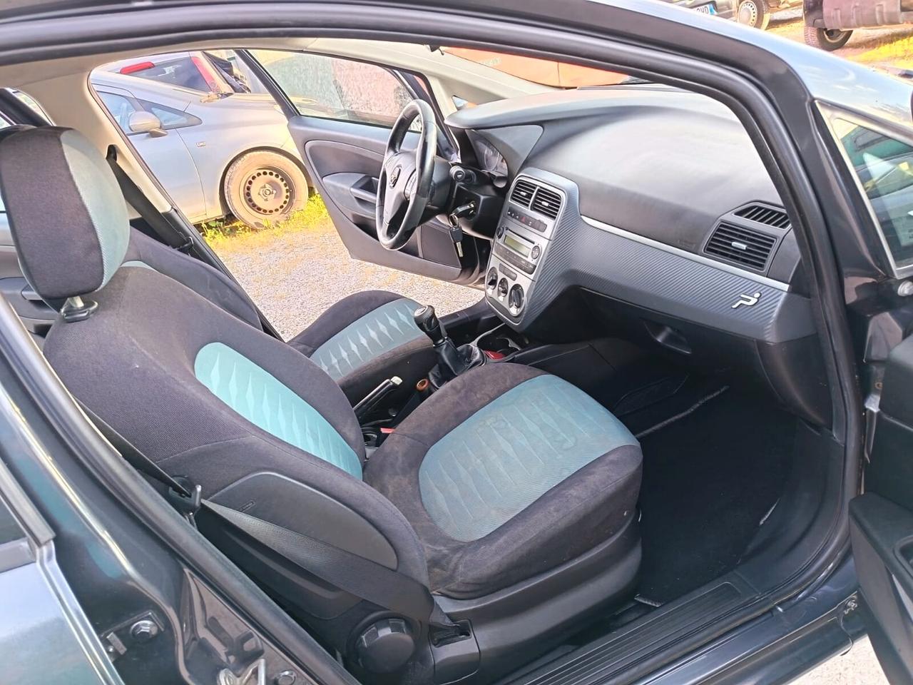 Fiat Grande Punto 2009 1.3 MJT 75 CV 5 porte Dynamic NEOPATENTATI