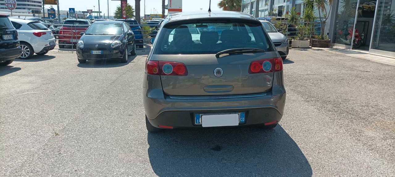 Fiat Croma 1.9 Multijet 16V Dynamic