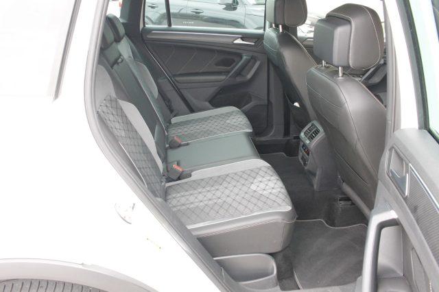 VOLKSWAGEN Tiguan 1.5 TSI 150CV DSG IQ.LIGHT R-Line Unicoprop.