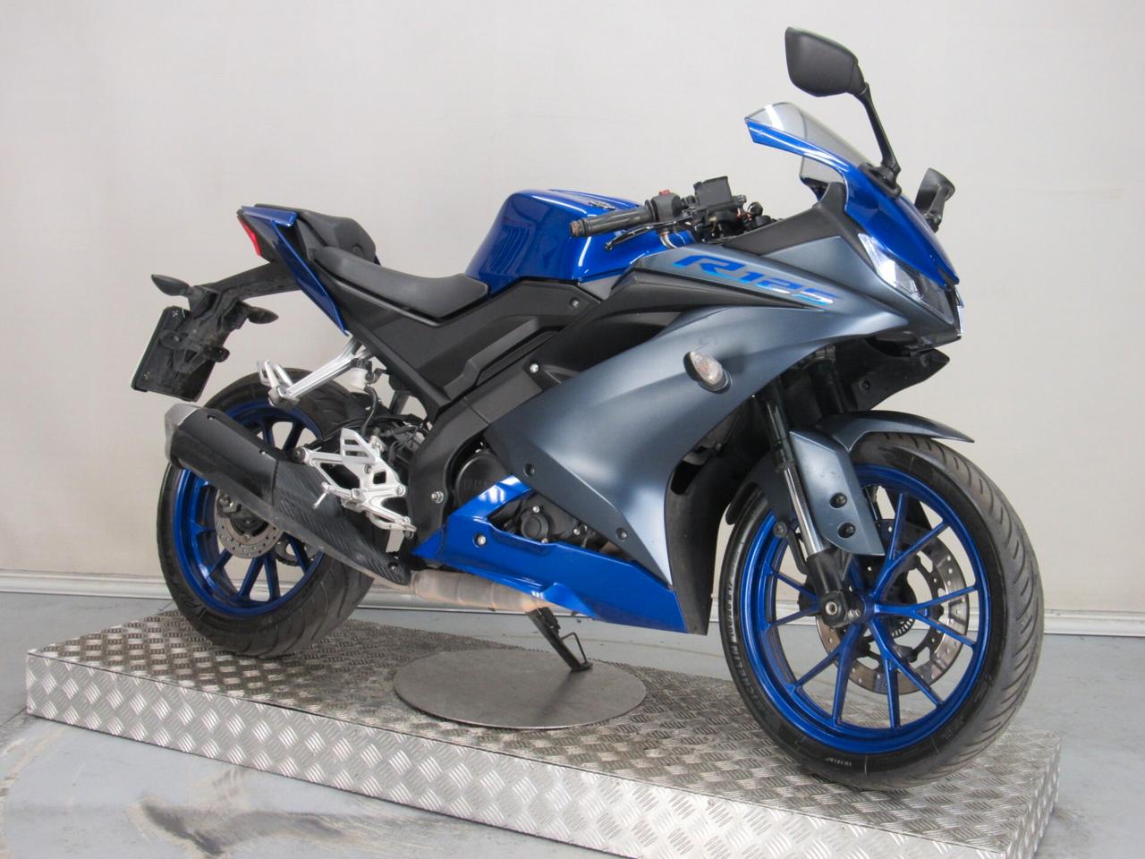 Yamaha YZF R125 ABS 11KW PATENTE A1 E B