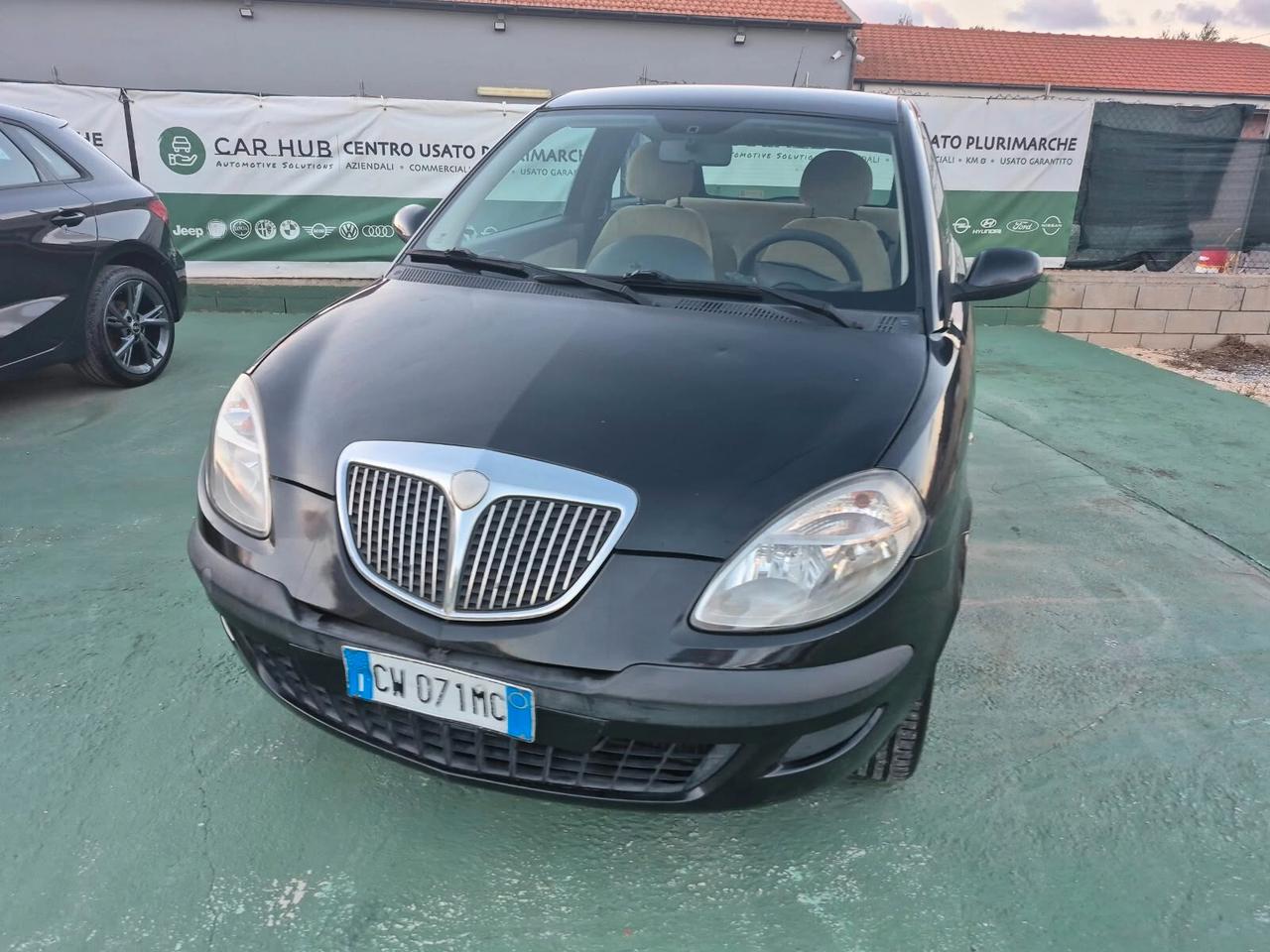 Lancia Ypsilon 1.3 Multijet 16V Platino