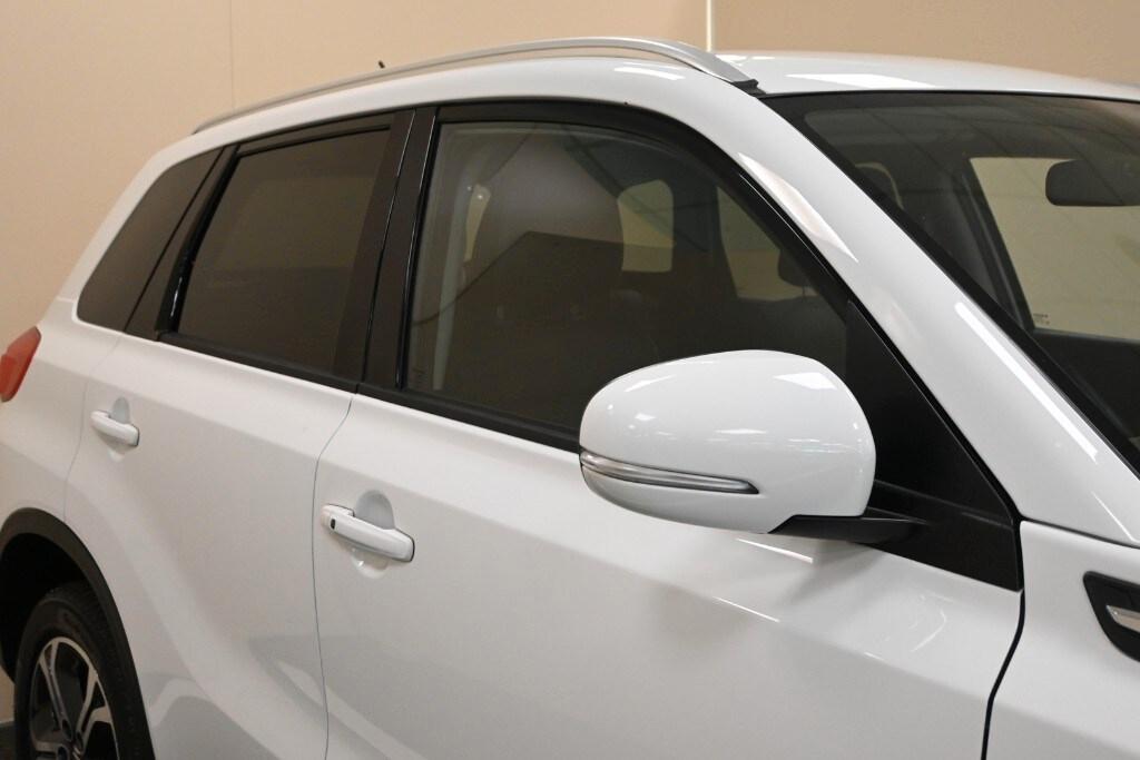 SUZUKI Vitara (2015) Vitara 1.6 DDiS V-Top