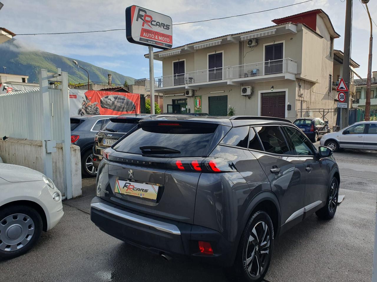 Peugeot 2008 BlueHDi 130 S&S EAT8 GT Pack