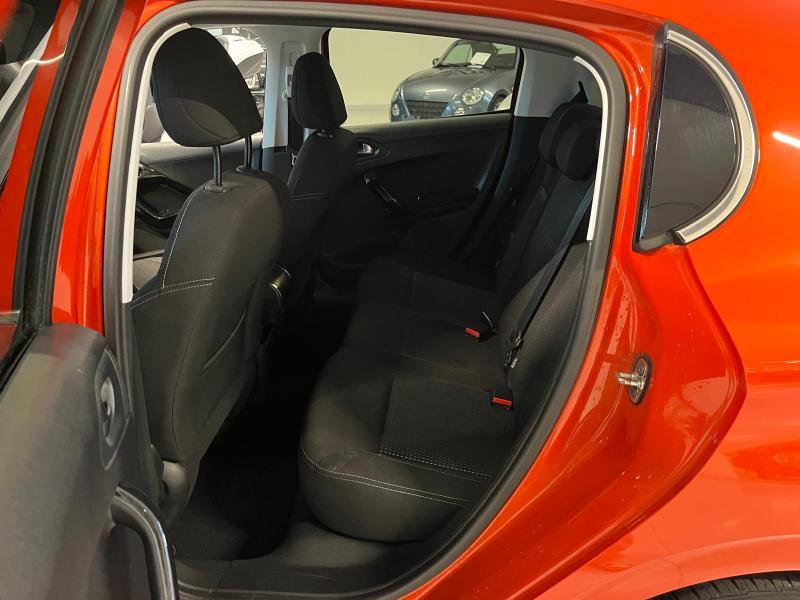 PEUGEOT 208 1.2 VTi Allure