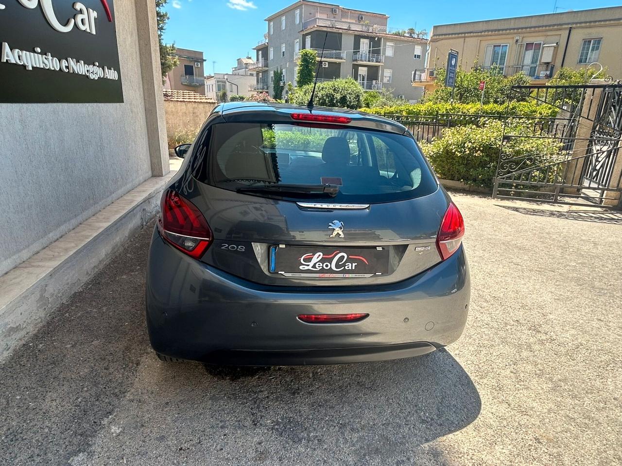 Peugeot 208 BlueHDi 75 5 porte Allure