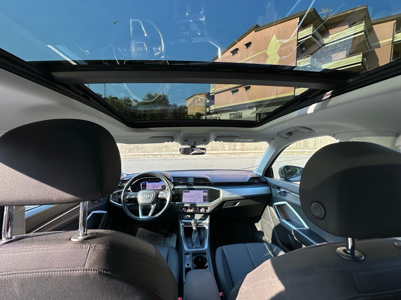 Audi Q3 35 TDI S tronic Business Advanced