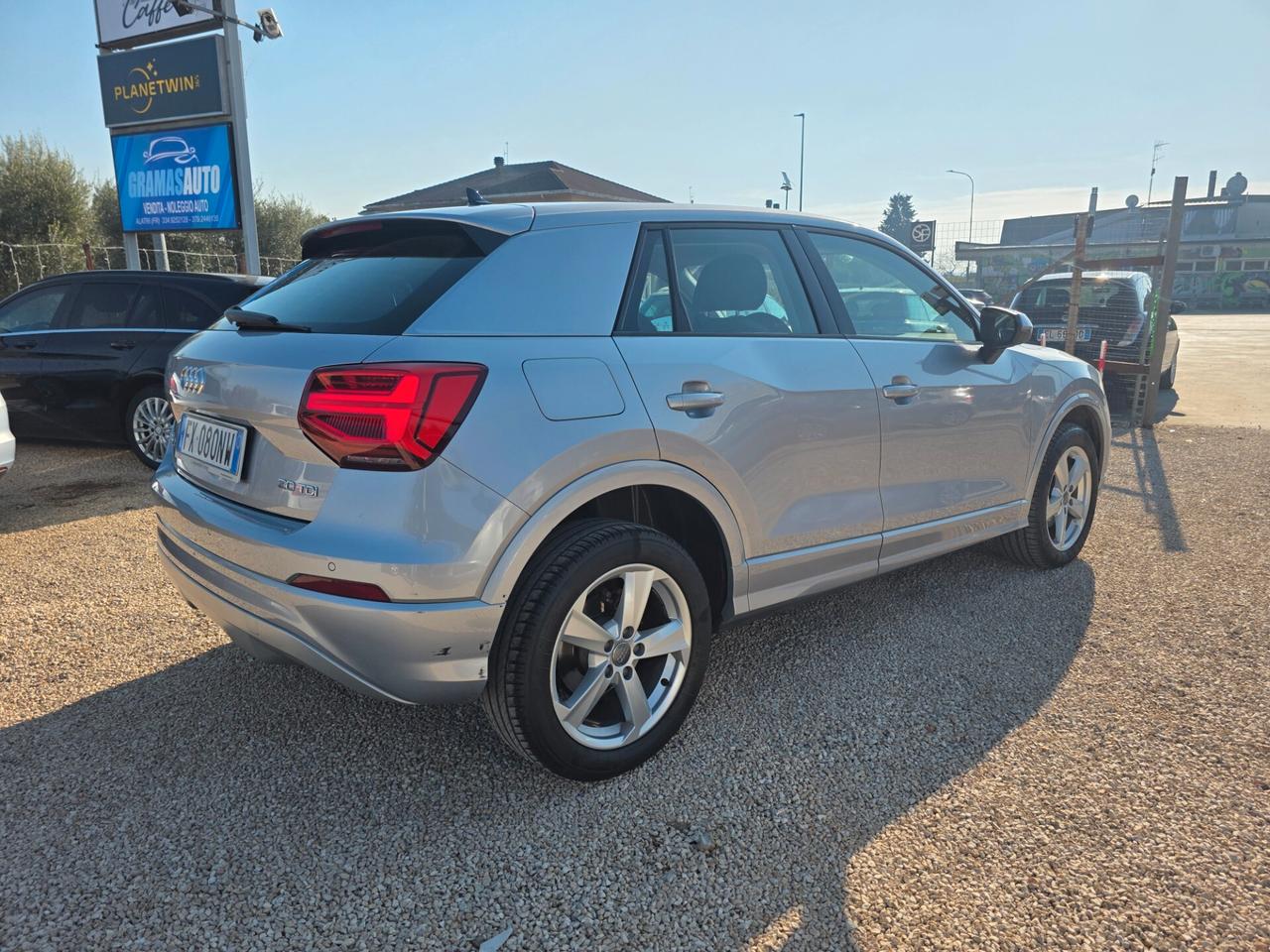 Audi Q2 30 TDI S tronic Business Design