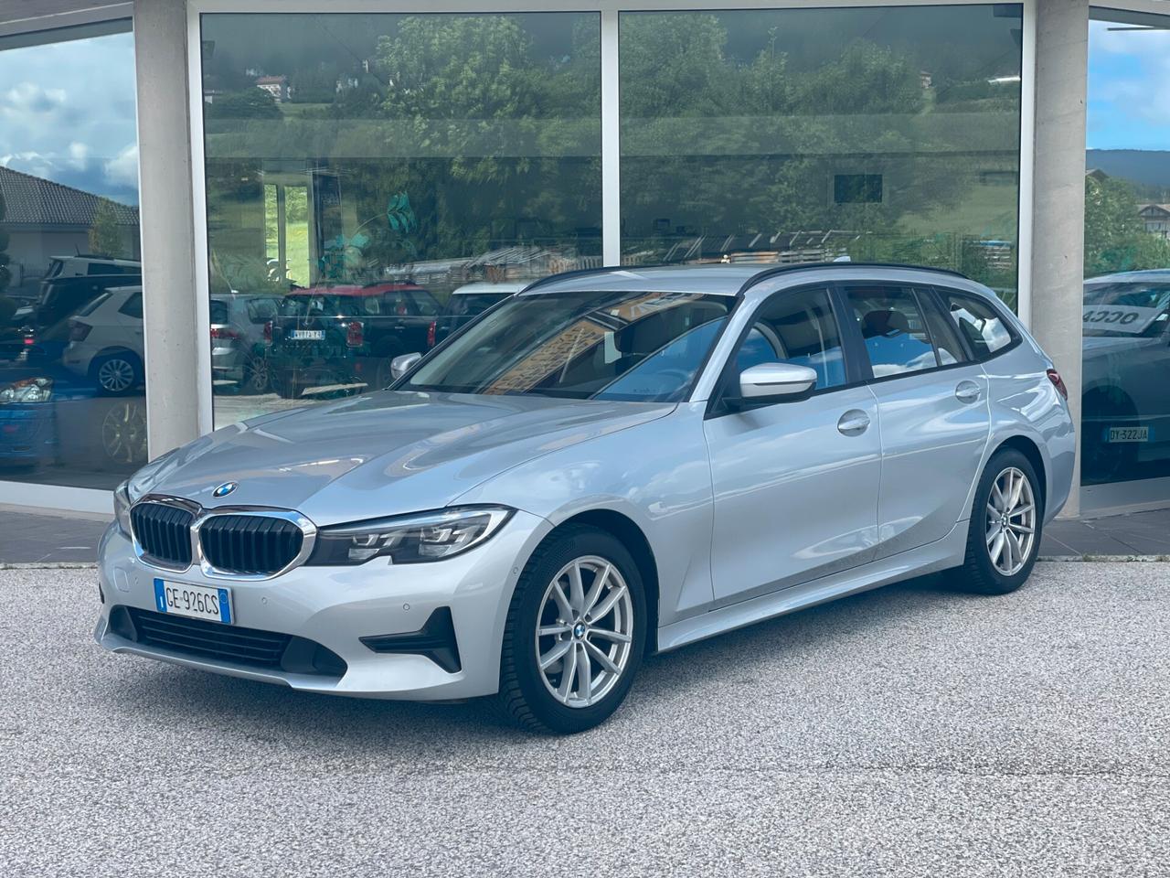 Bmw 318d 48V Touring Business Advantage AUTOM.