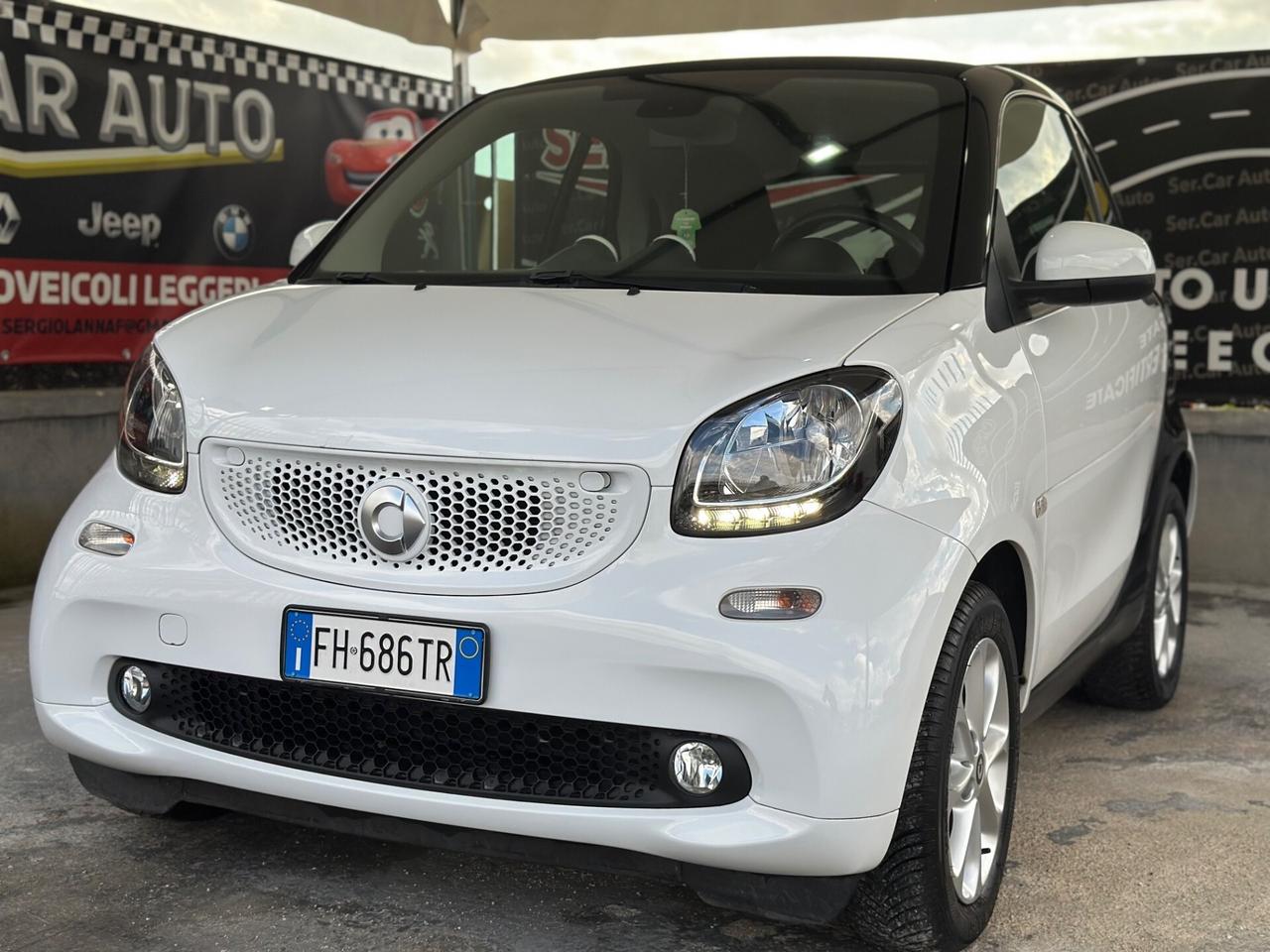 Smart ForTwo 2017 1.0 twinamic 71CV Prime DA VETRI