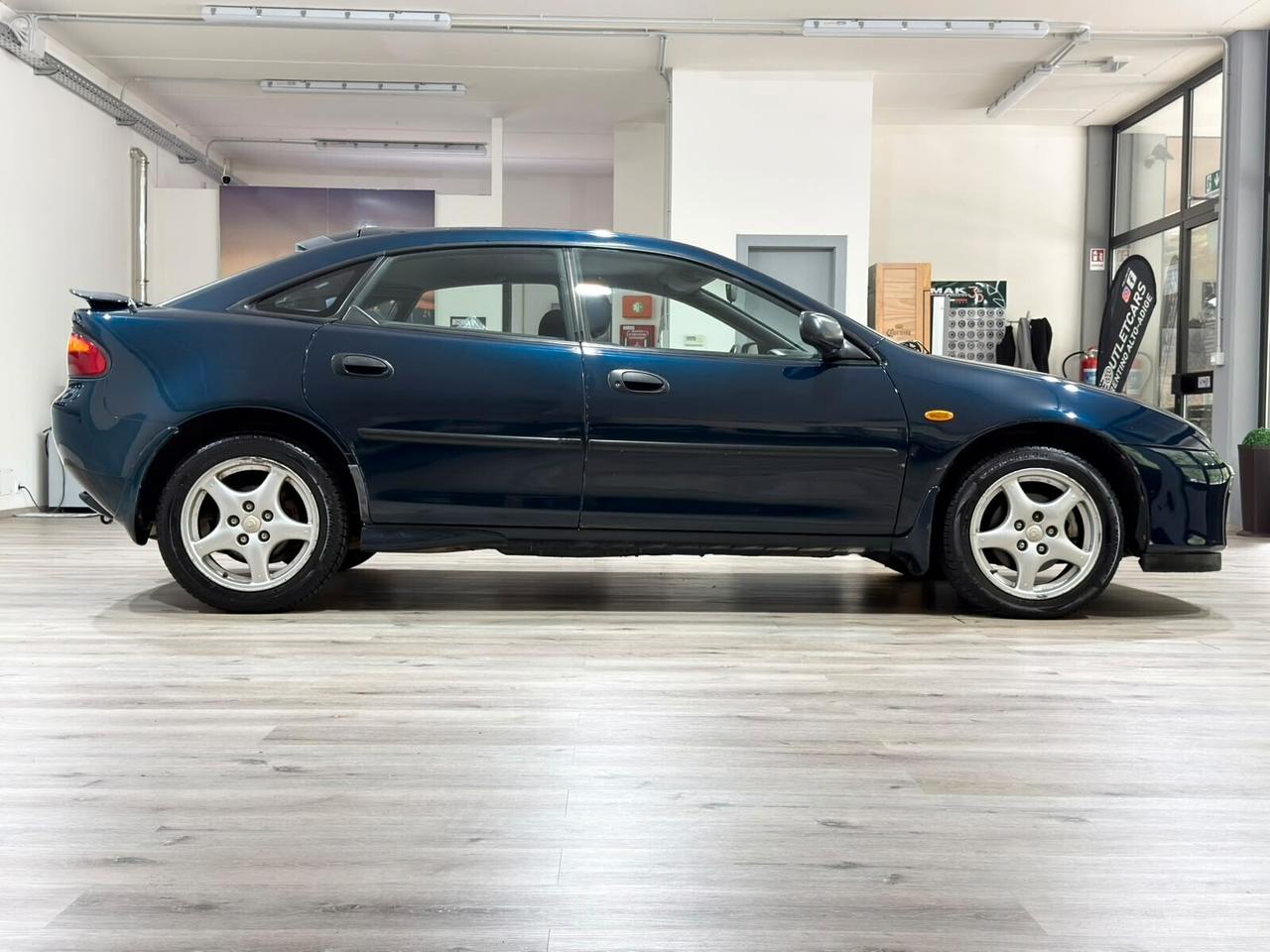 MAZDA 323 F LANTIS 2.0i V6 24V GT