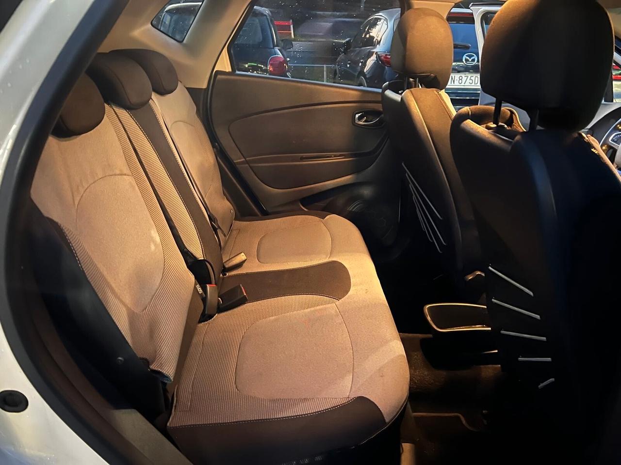 Renault Captur dCi 8V 90 CV EDC Start&Stop Energy Intens