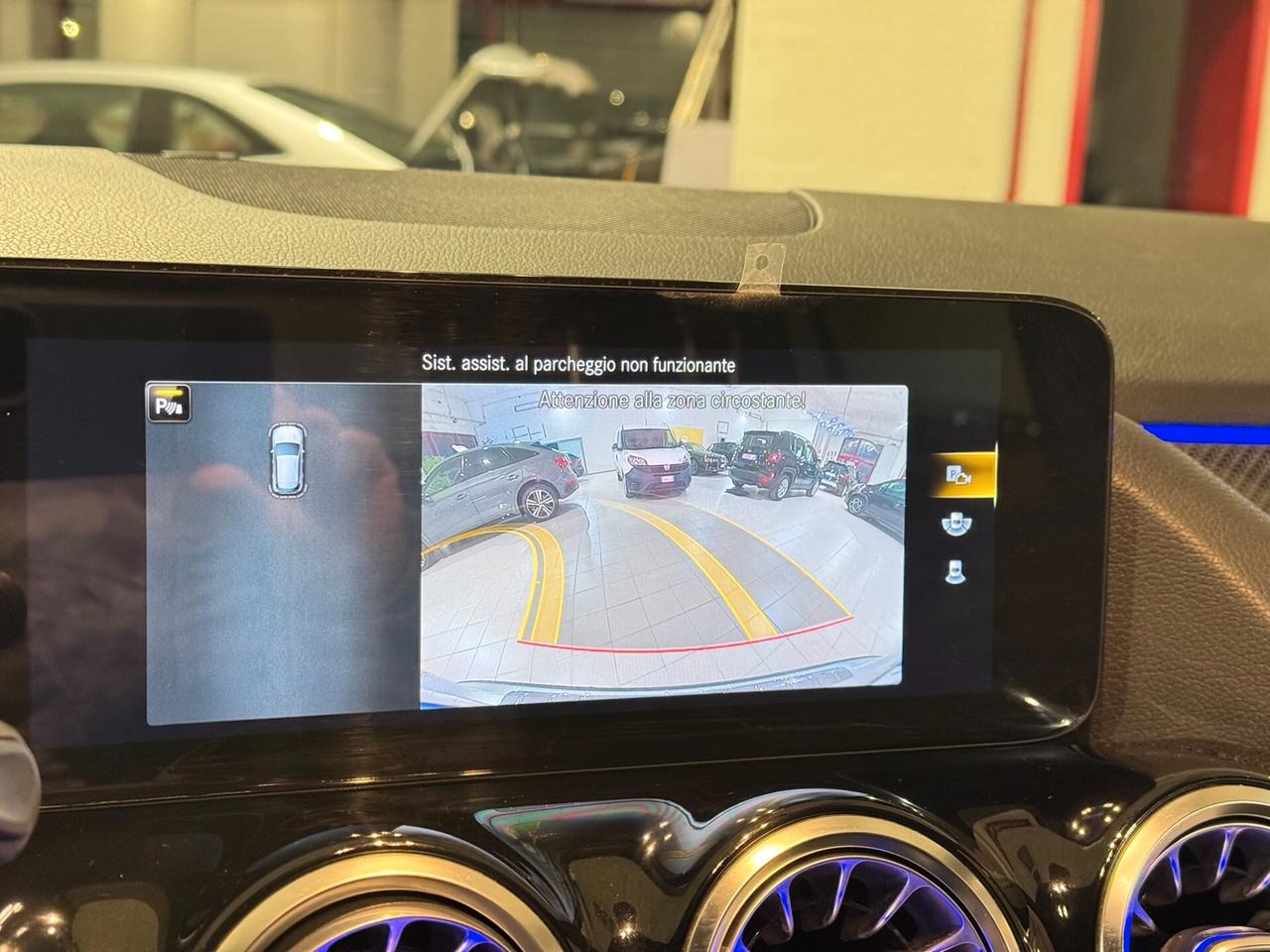 GLA 200 d Automatic Premium Multicolor Carplay