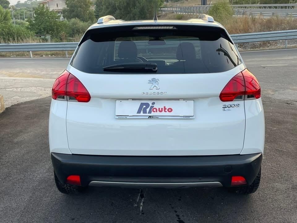 Peugeot 2008 1.6 e-HDi 92 CV Allure