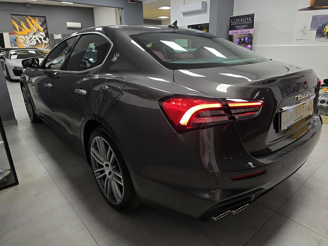 MASERATI GHIBLI GRANSPORT SOFT CLOSE_FULL LED_TETTO_PALETTE F1!!