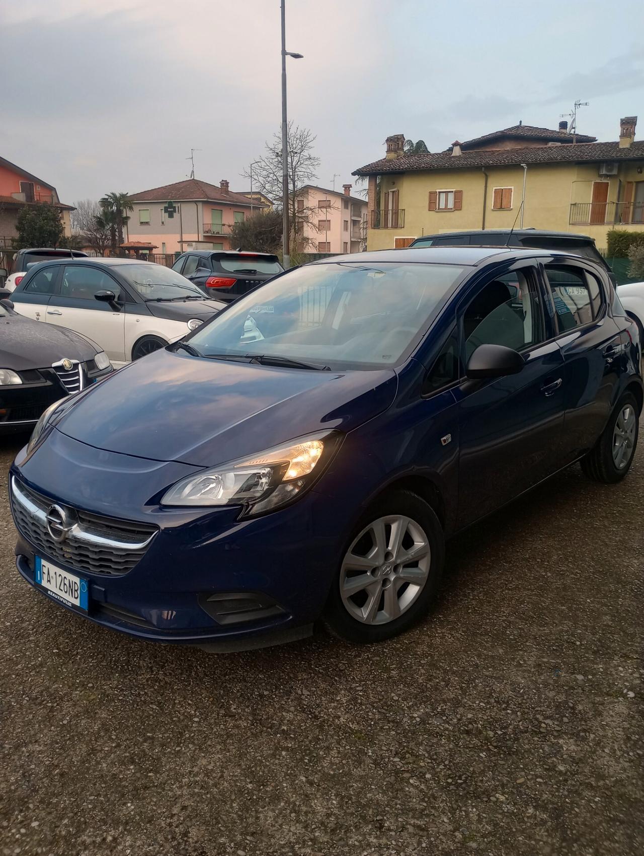 Opel Corsa 1.2 5 porte n-Joy