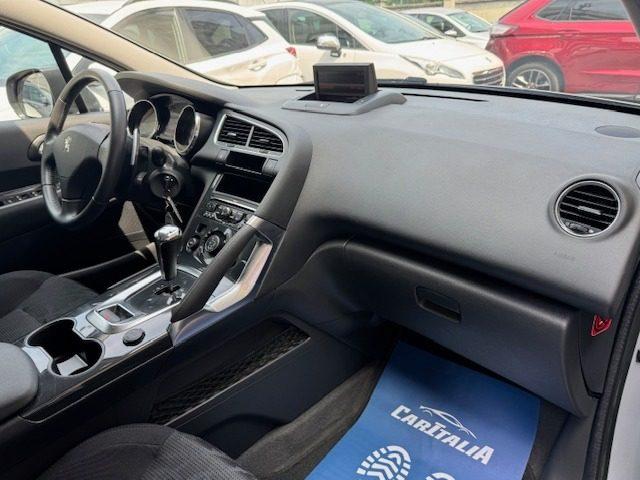 PEUGEOT 3008 1.6 e-HDi 112CV cambio robotizzato Stop&Start Tecn