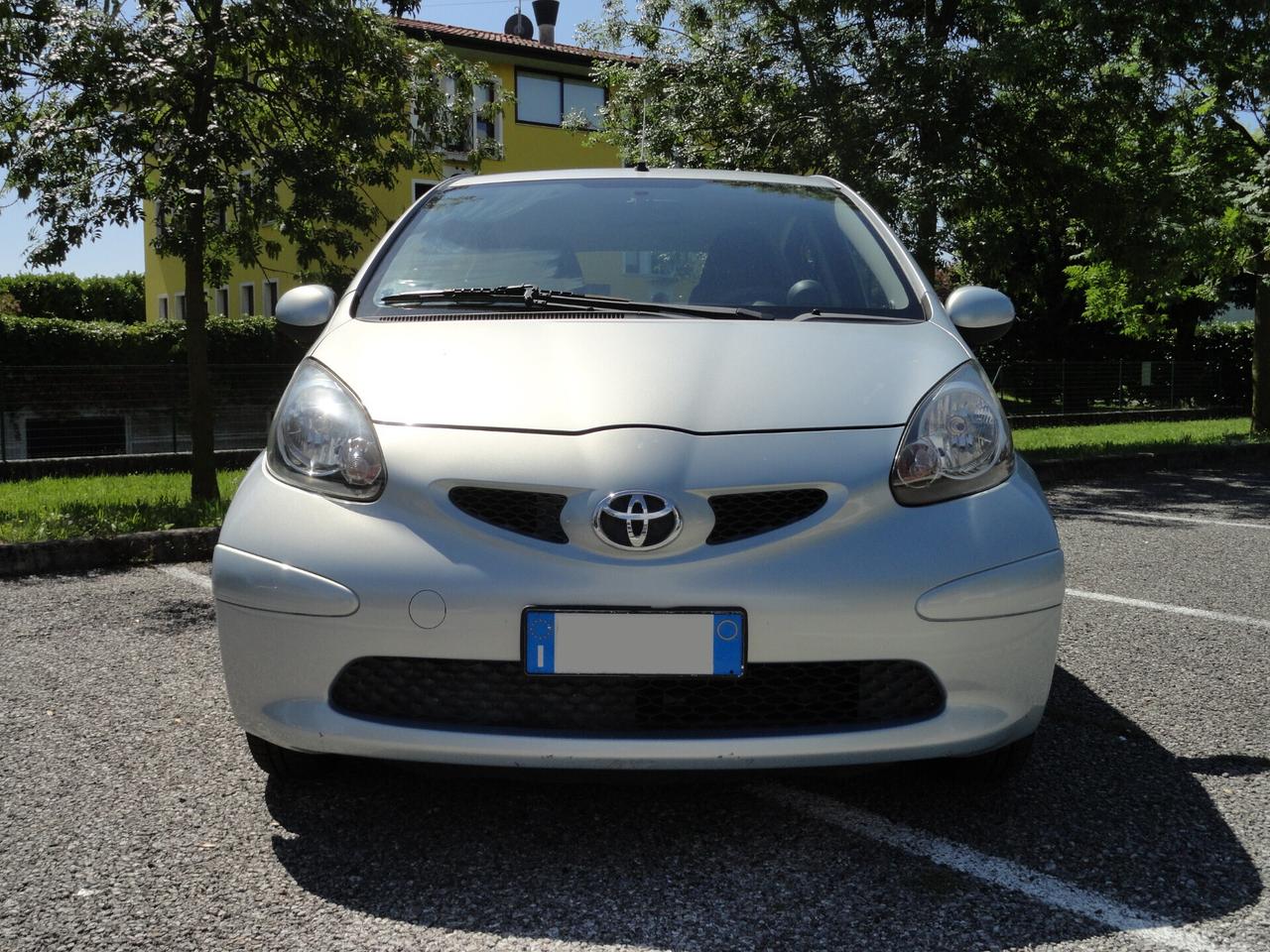 Toyota Aygo 1.0 12V VVT-i 5 porte