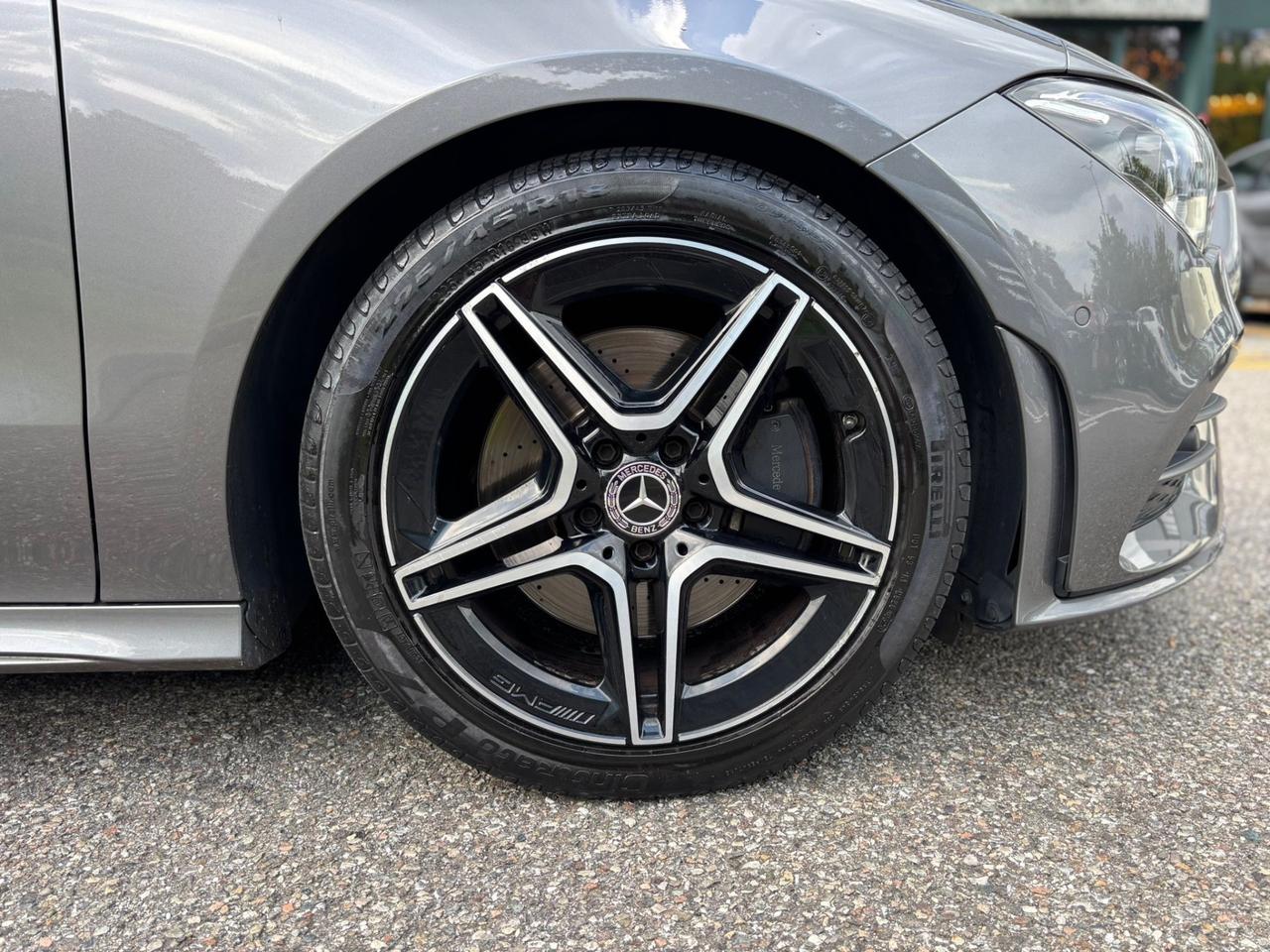 Mercedes-benz CLA 200 d *AMG*Automatic Shooting Brake Premium