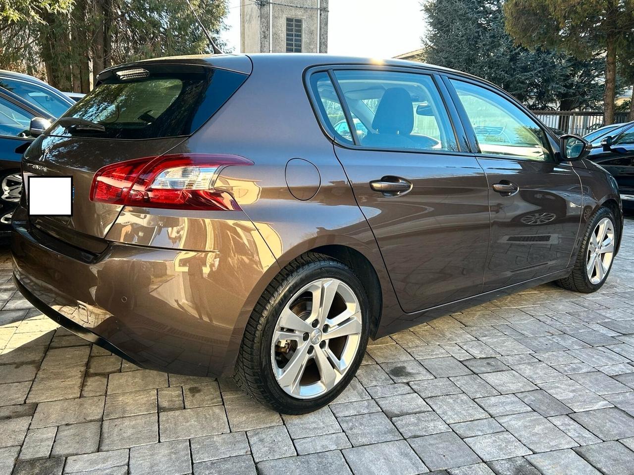 Peugeot 308 1.6 THP 125 CV Allure