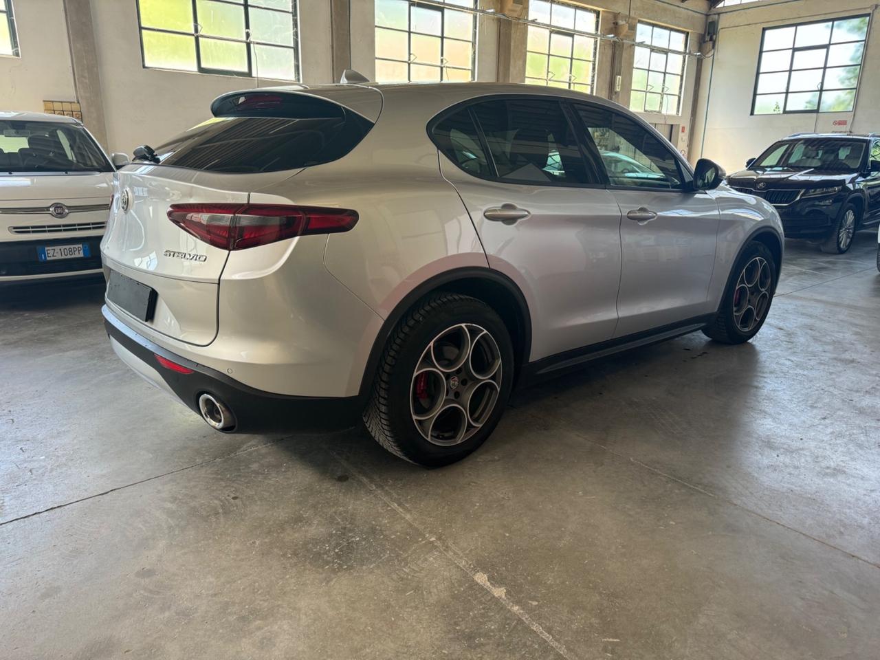 Alfa Stelvio 2.2 Diesel 160 CV AT8 RWD IVA ESPOSTA