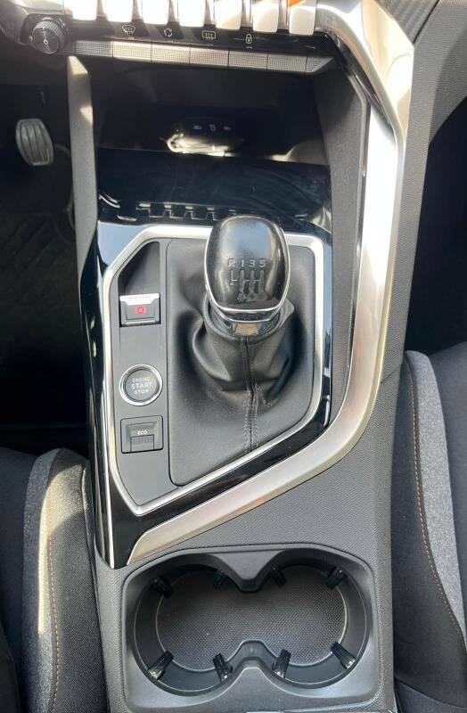 Peugeot 3008 II 1.5 bluehdi Active Pack s&s 130cv