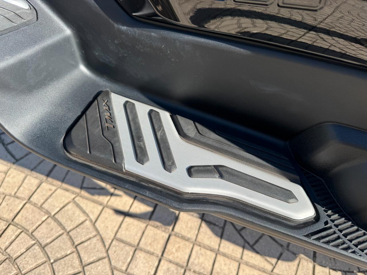 YAMAHA T-MAX 560 TECH-MAX